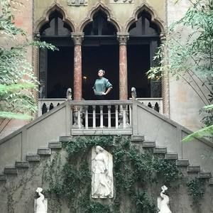 Meet your Posher, Denise